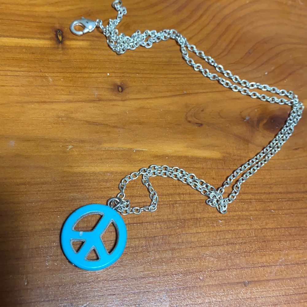 peace sign necklace